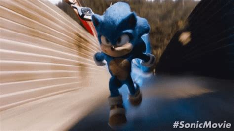 gotta go gif|sonic gotta go fast gif.